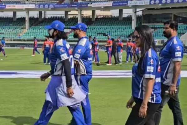 ಸೆಲೆಬ್ರೆಟಿ ಕ್ರಿಕೆಟ್ ಲೀಗ್: ಪಂಜಾಬ್ ವಿರುದ್ಧ ಕರ್ನಾಟಕ ಬುಲ್ಡೋಜರ್ಸ್ ಗೆಲುವಿನ ಶುಭಾರಂಭ!